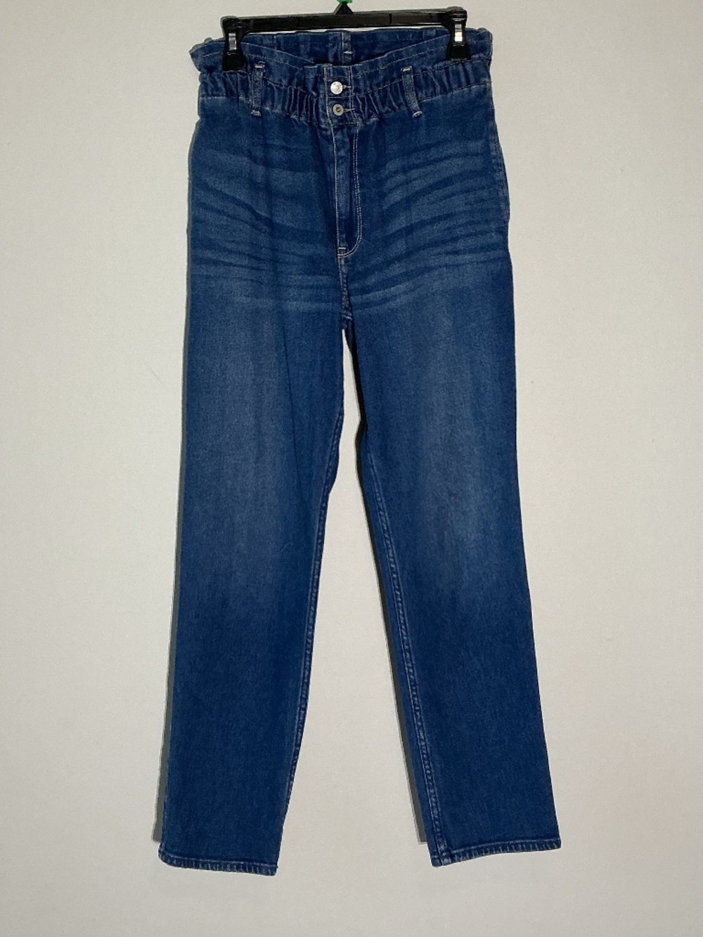 HOLLISTER ULTRA HIGH RISE MOM JEAN (size: 7R)